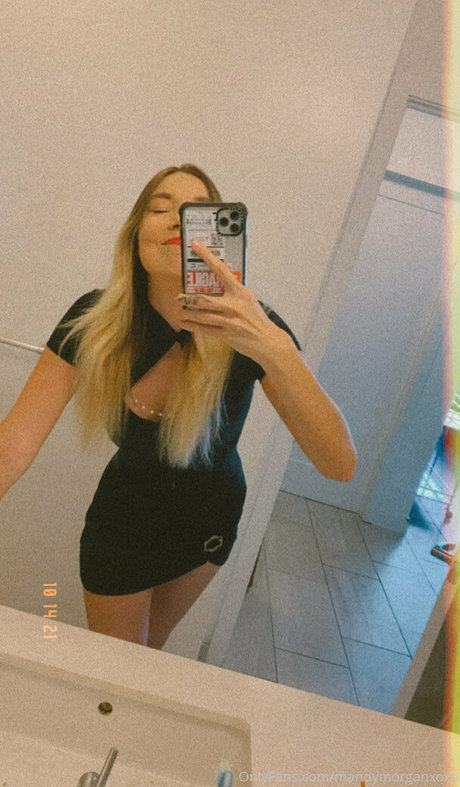 MandyMorganxoxo pornographic actress picture