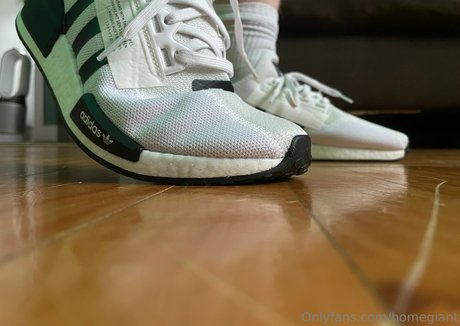 homegiant nude pornstar gallery