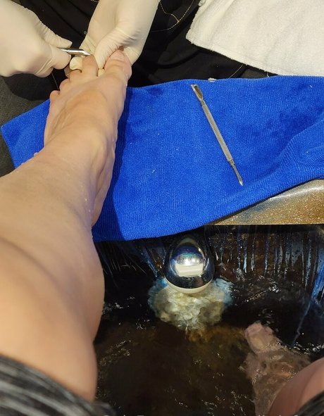 sassylittlefeet model hd pics