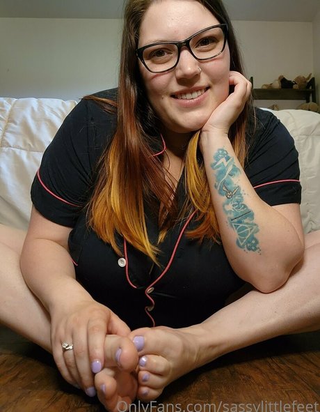 sassylittlefeet star nudes picture