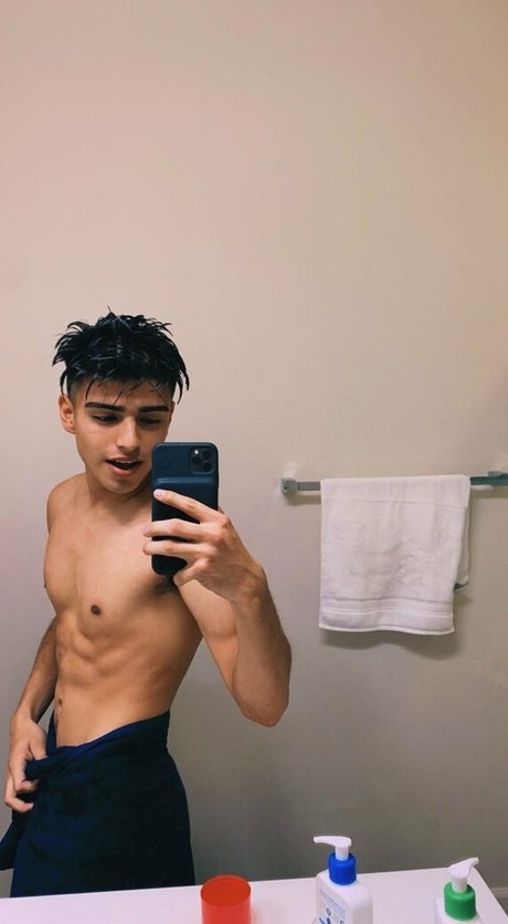 evillxe top star pics