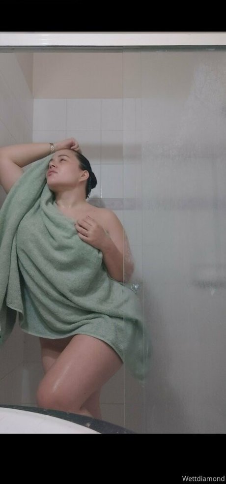 famouscreamy pornstar free picture