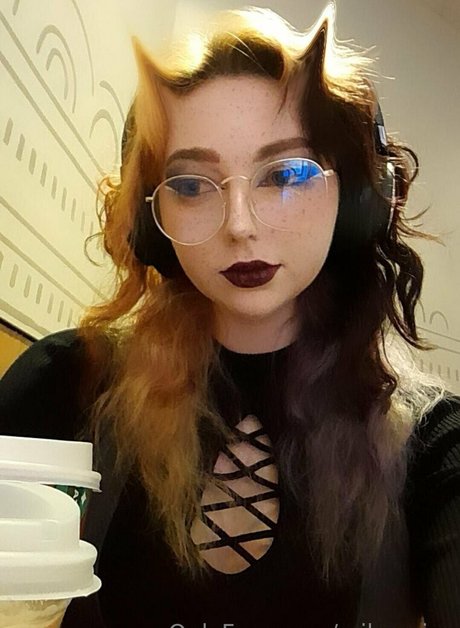 milescries model pornographic pics