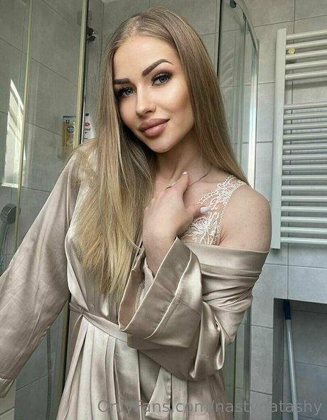 nastynatashy pornstar top pictures