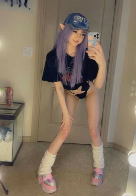 Strawberrymillk star erotic pic