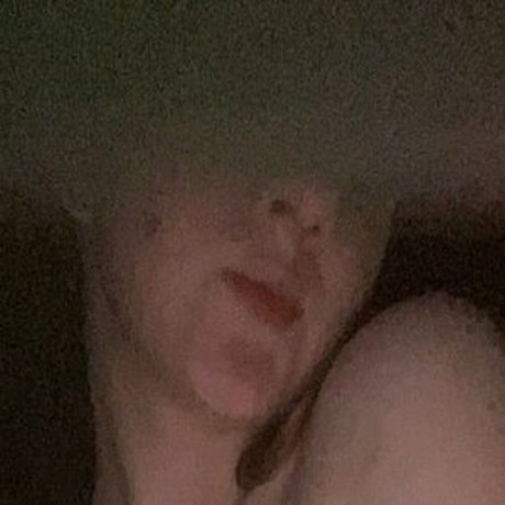 friskyfeline69 best model images