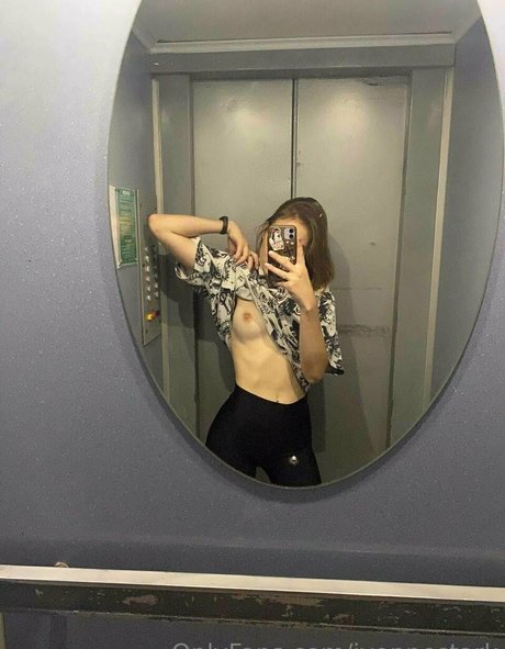 ivonnestark erotic pornstar pictures