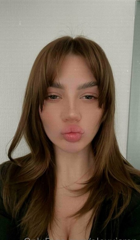 alexxisren sex actress pictures