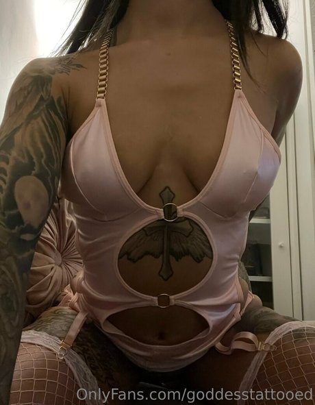 therealnaisiobhan sexy star img