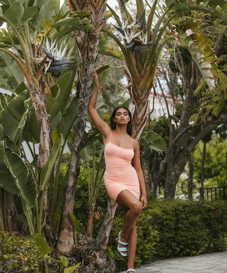 Aslayy Baugh star exclusive archive