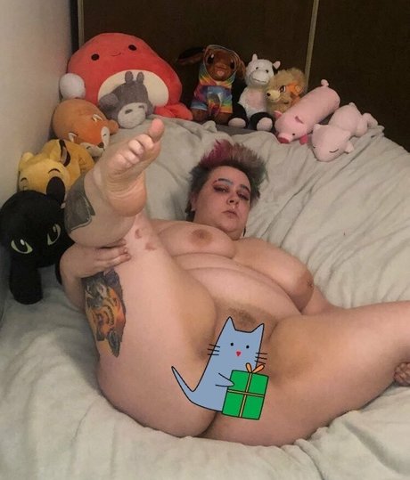 mainsqueez3free hd model image