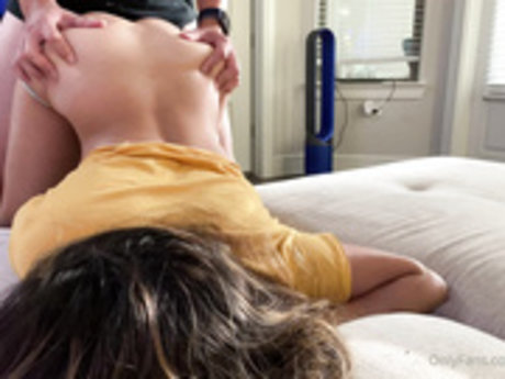 AdrianaSkye model exclusive gallery