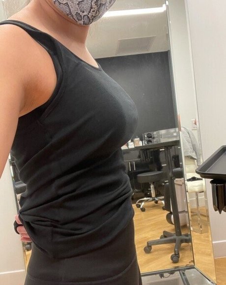 AdrianaSkye xxx star images