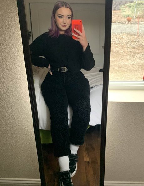 cowboytakemeaway model erotic image