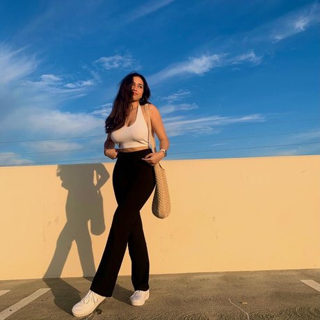 babyanza23 adult star photos