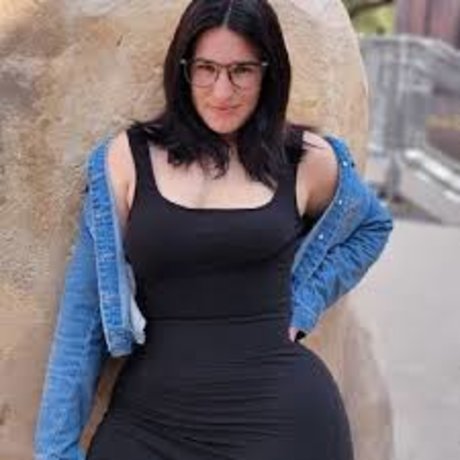 Gypssaii pornstar nudes pics