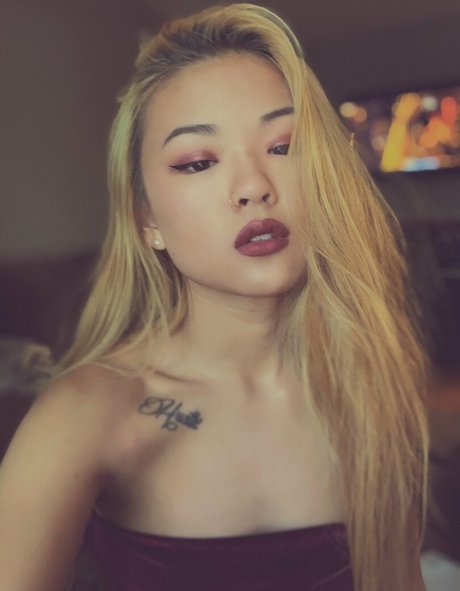 asian shower onlyfans hot porn photo