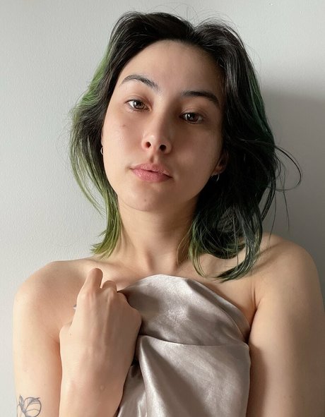 Sinastri hd actress archive