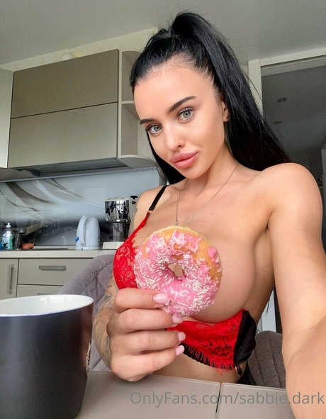 sabbie dark pornstar top photo