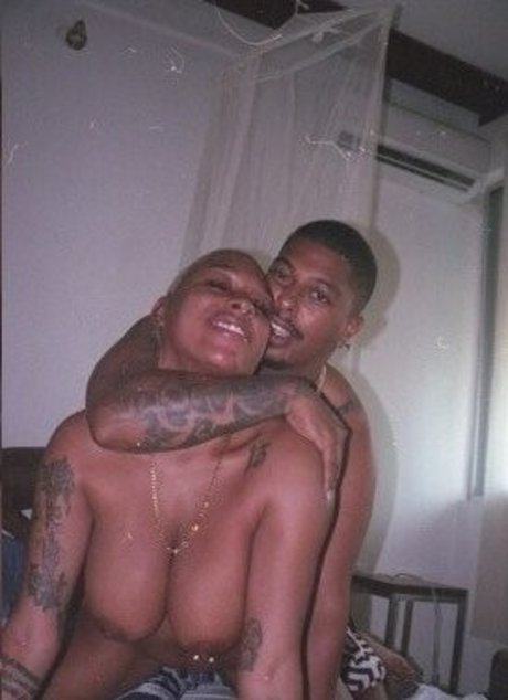 AllynRa exclusive model galleries