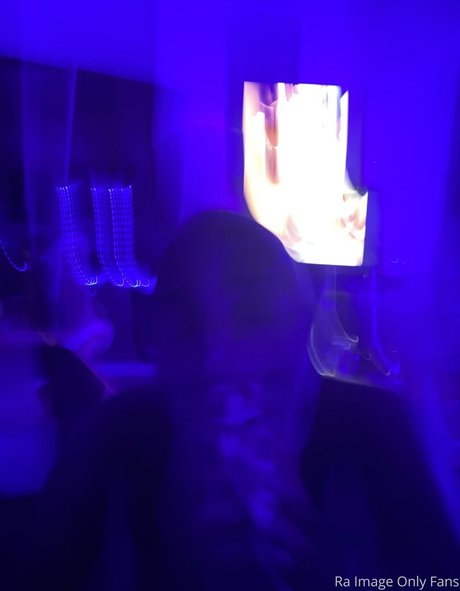 AllynRa model adult gallery