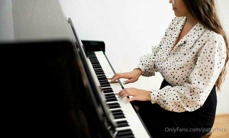 pattythick beautiful model photo