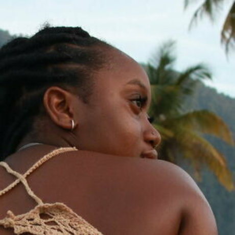 FREAKDOLL pornstar nude images