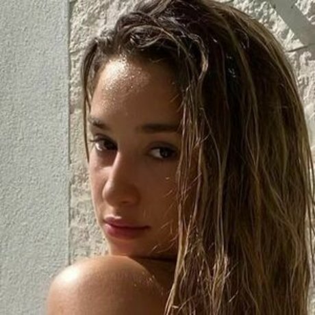 Savannah Montano star art img