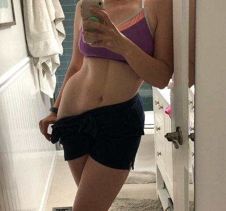 swimming pool onlyfans pornos pic