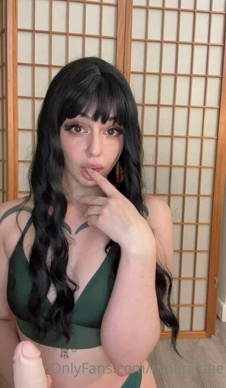 moon faae beautiful actress photos