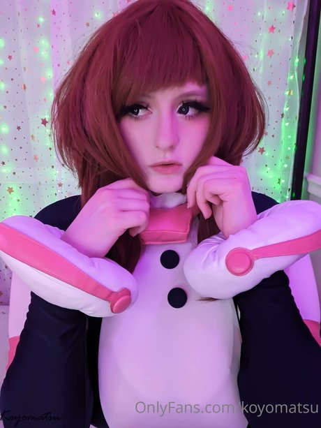 Koyomatsu sexy model pics