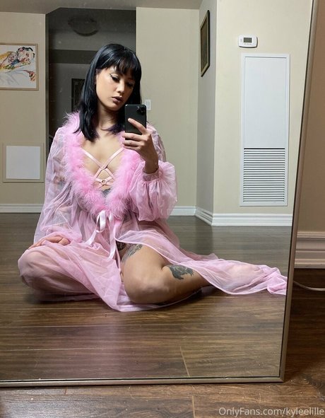 Kyleelille pornstar free galleries