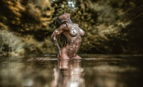 body onlyfans erotic photo