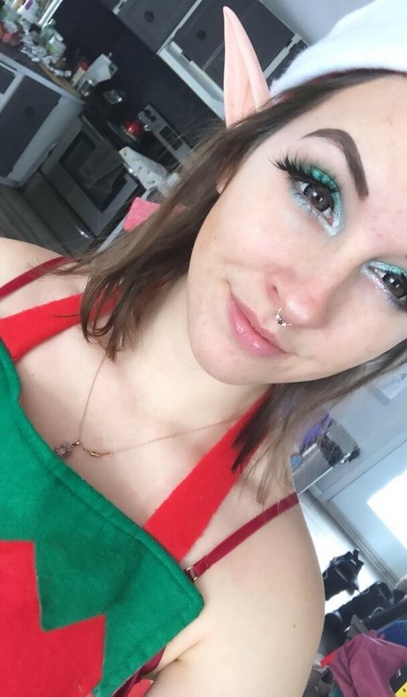 Embereon Profile pic