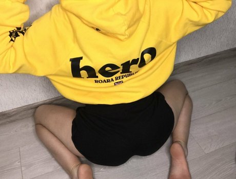 Sally Salisbury exclusive actress photos