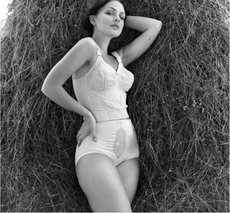 Anastasia Arteyeva adult model picture