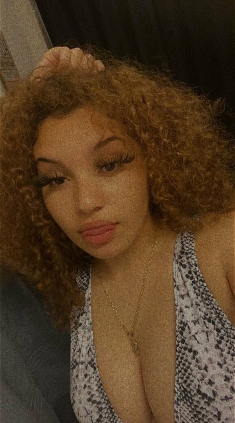 mariiahriiah erotic star pic