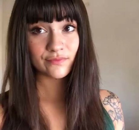 alicenocountry model xxx photos