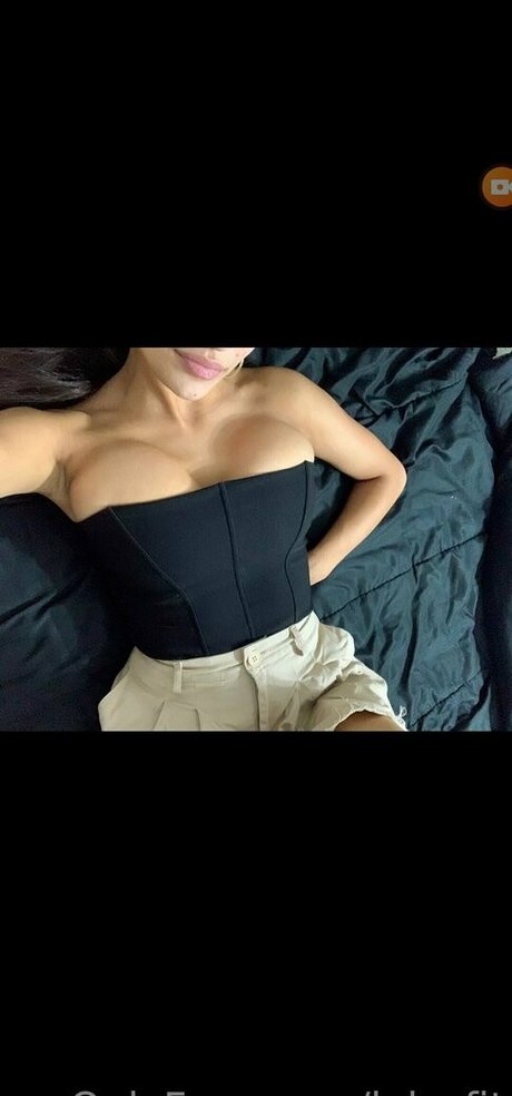 lola fit pornstar pretty pics