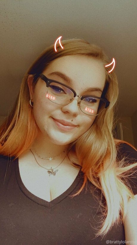 busty teen onlyfans free gallery