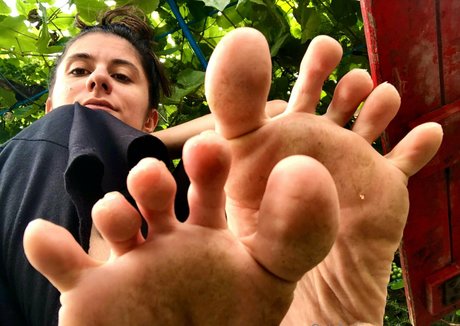 loseranayt best actress images