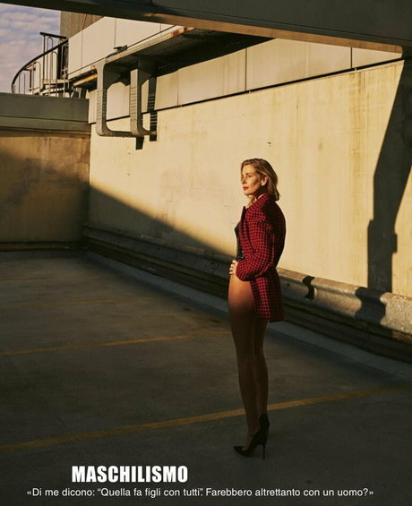 Alessia Marcuzzi sexy model pic