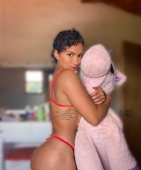 dra paulaandreabetancurn free actress galleries