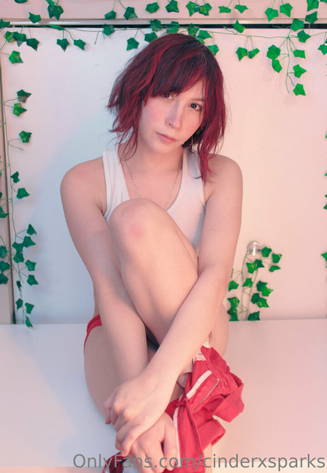 cinderxsparks pretty pornstar photo