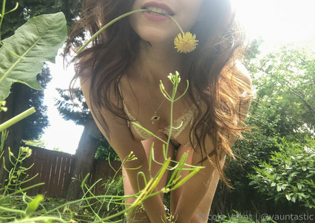 vauntastic sexy pornstar picture