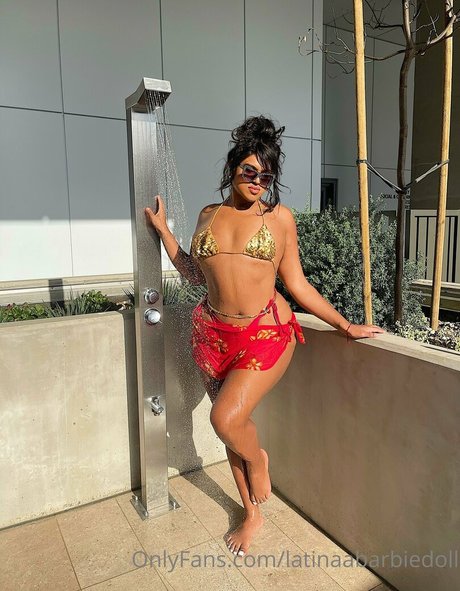 latinaabarbiedoll model hd pic