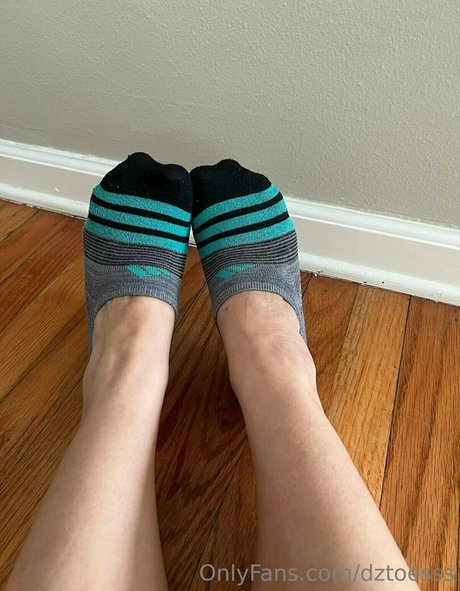 dztoesss exclusive pornstar pics