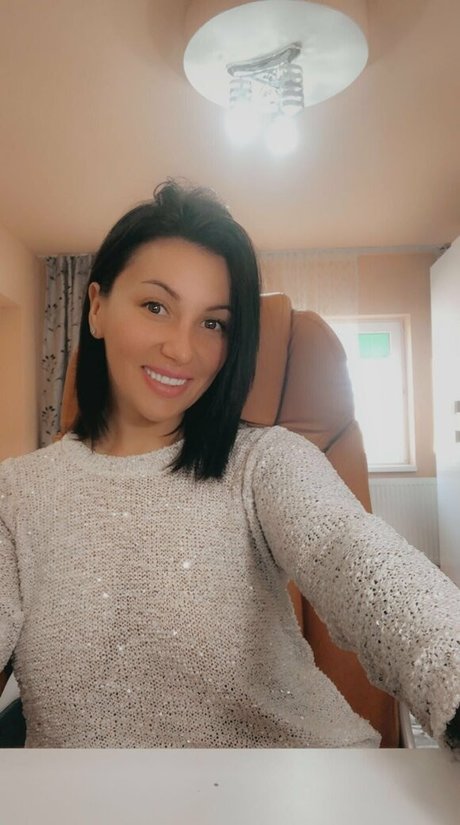 yourteacher01 free actress images