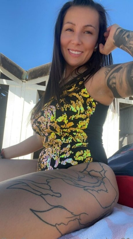 yourteacher01 model nude pic