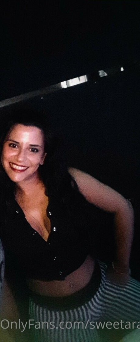 sweetarabgirl pornstar sexy photos